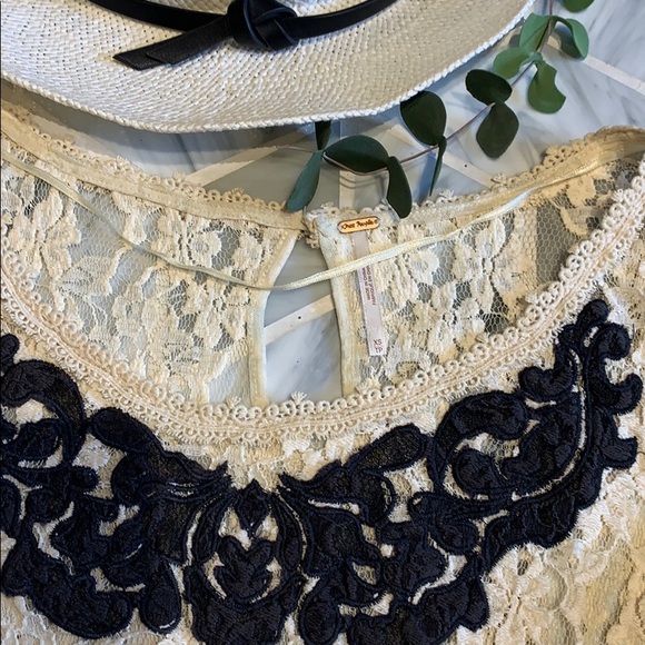 Free People Boho Chic Lace Blouse - Picture 5 of 7